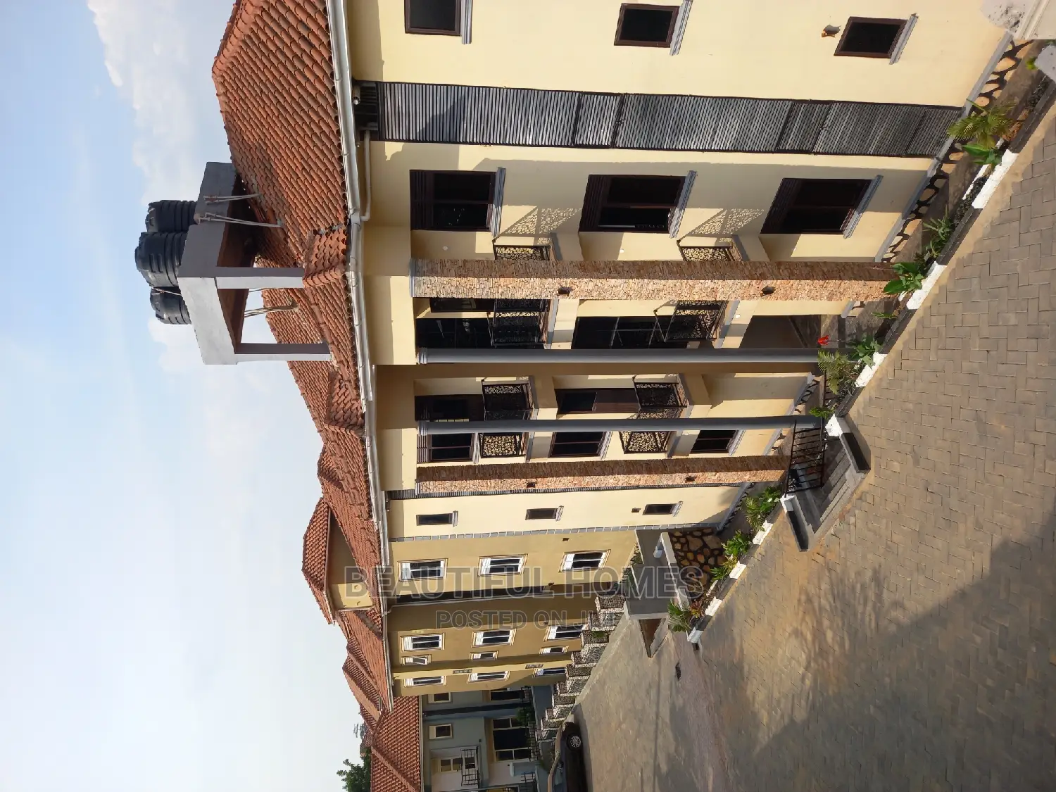 Furnished 2bdrm Block of Flats in Kyanja Corporate, Central Division