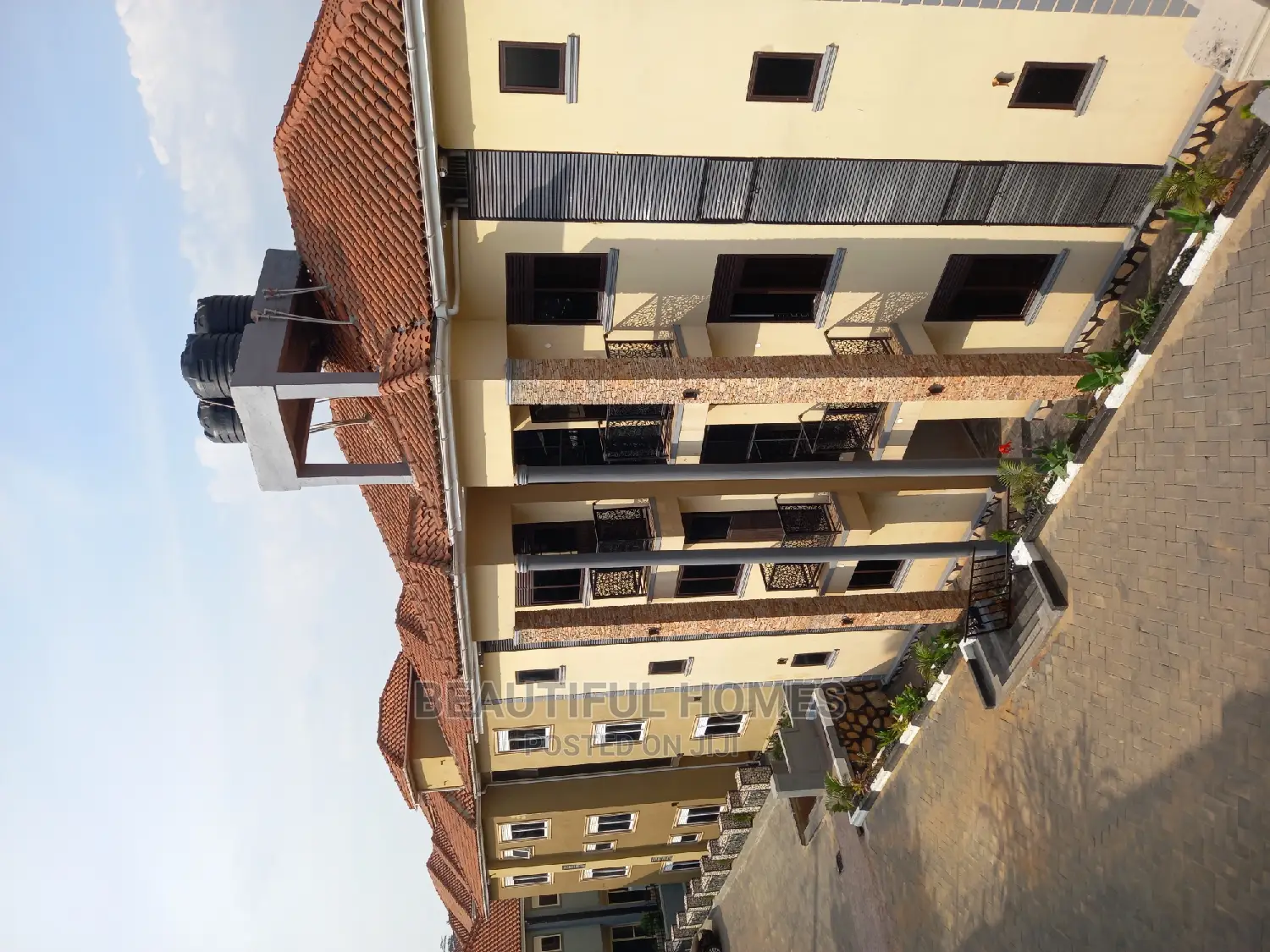 Furnished 2bdrm Block of Flats in Kyanja Corporate, Central Division