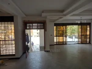 Furnished 6bdrm House in Kyanja, Central Division for Sale