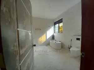 Furnished 6bdrm Duplex in Kyanja, Central Division for Sale