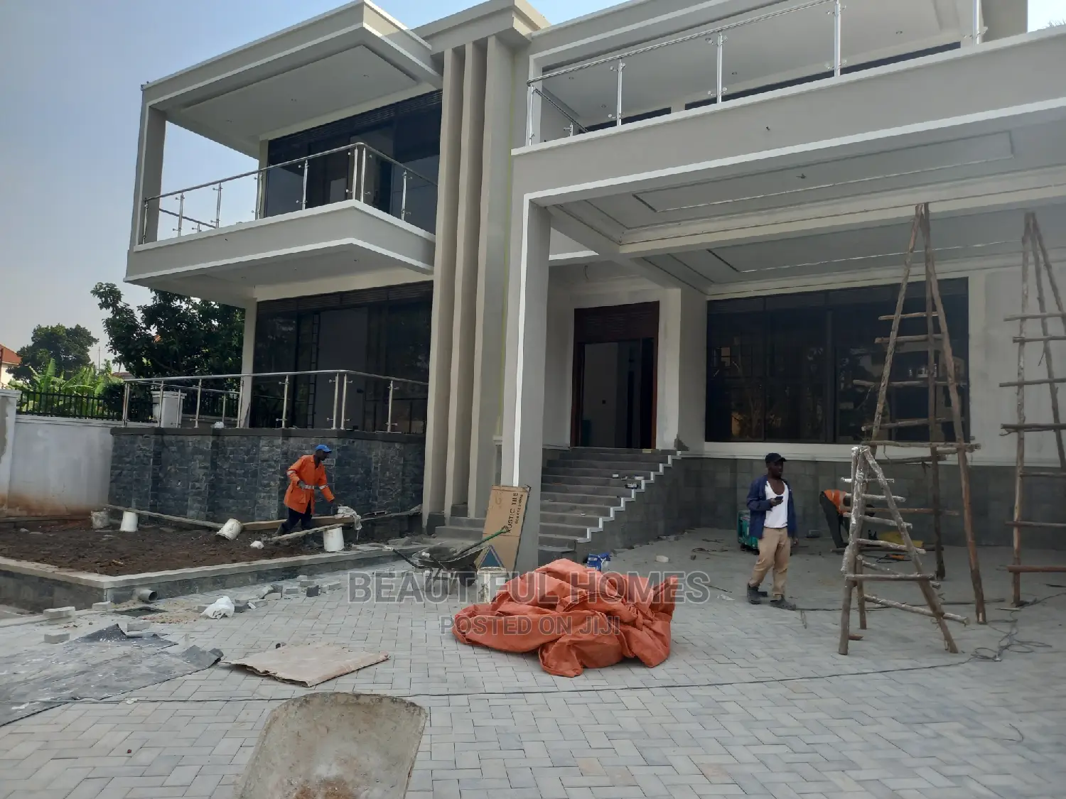 Furnished 6bdrm Duplex in Kyanja, Central Division for Sale