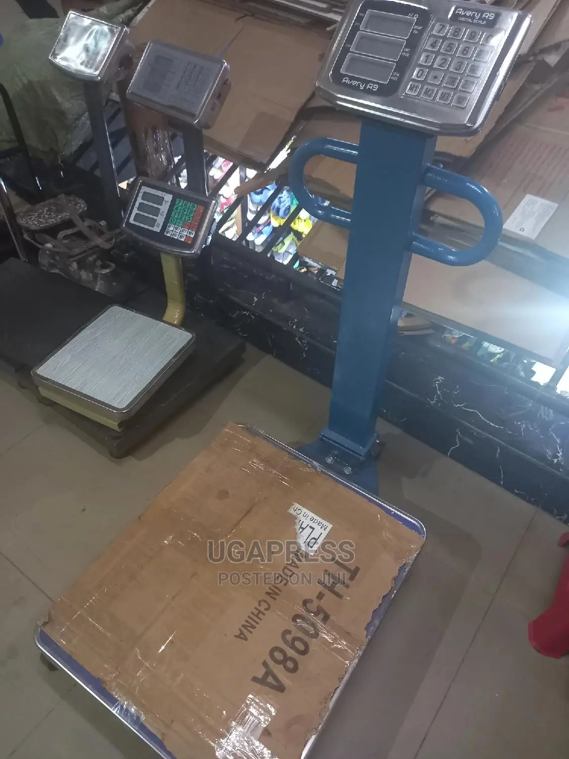 Digital Weighing Scale (600kg)