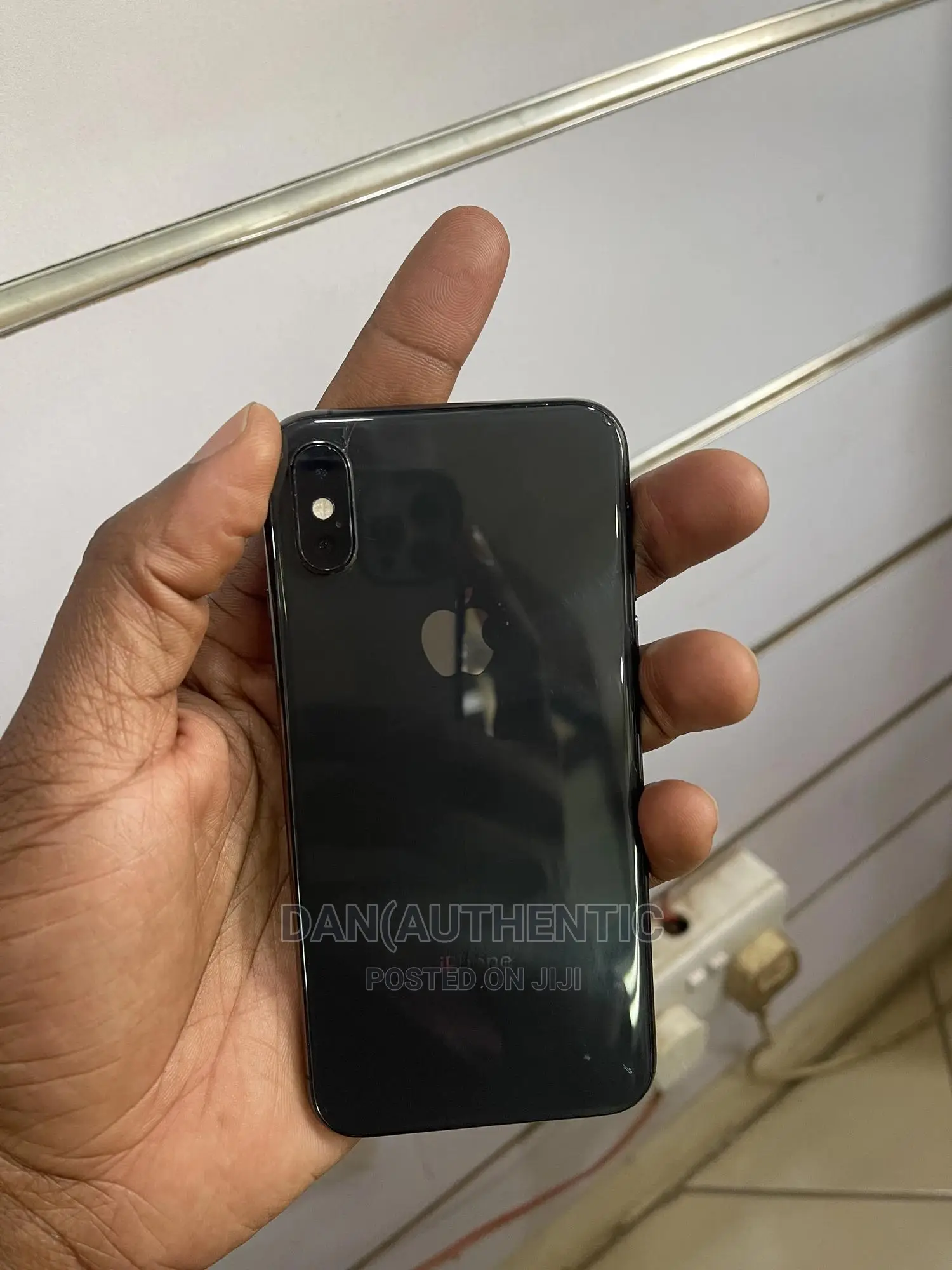 Apple iPhone XS 64 GB Black