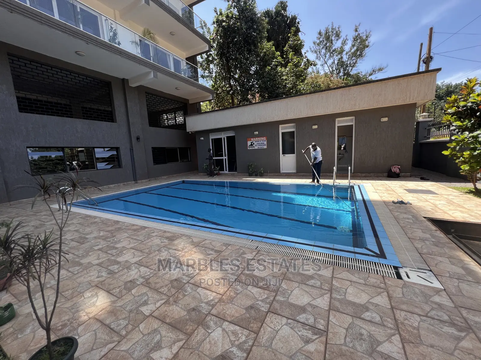 4bdrm Condo in Kololo, Central Division for Sale
