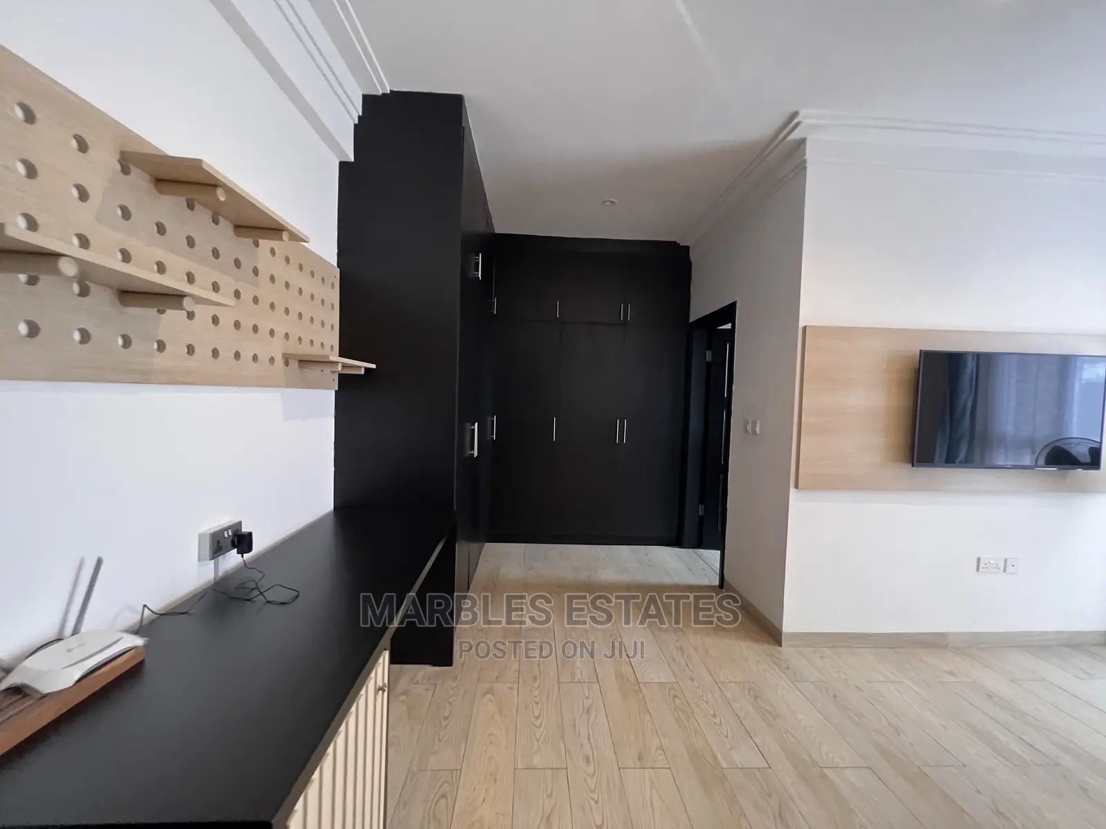 Furnished 4bdrm Apartment in Kololo, Central Division for Sale