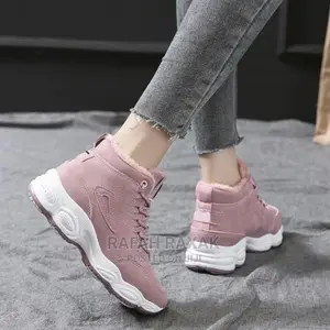 Ladies Fashion Sneakers