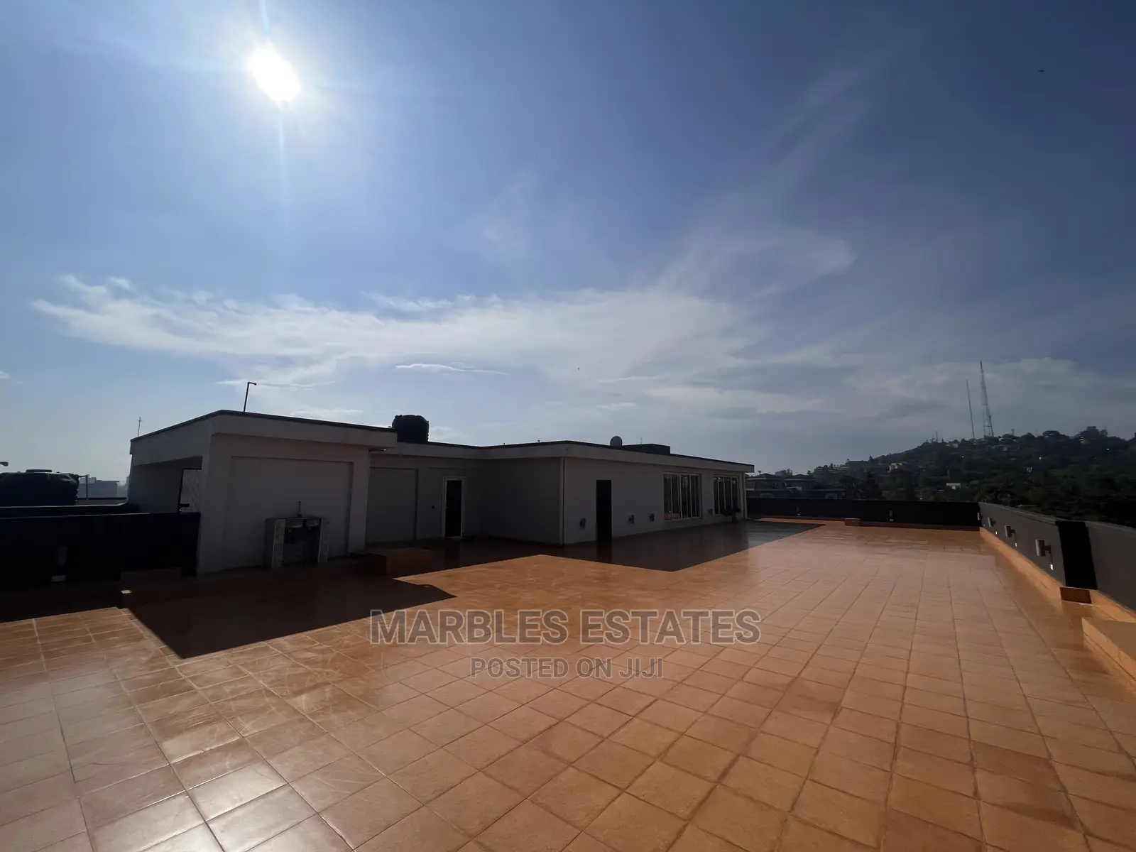 Furnished 4bdrm Condo in Kololo, Central Division for Sale