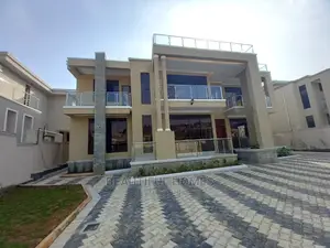 Furnished 6bdrm Mansion in Kyanja Classy, Central Division for Sale