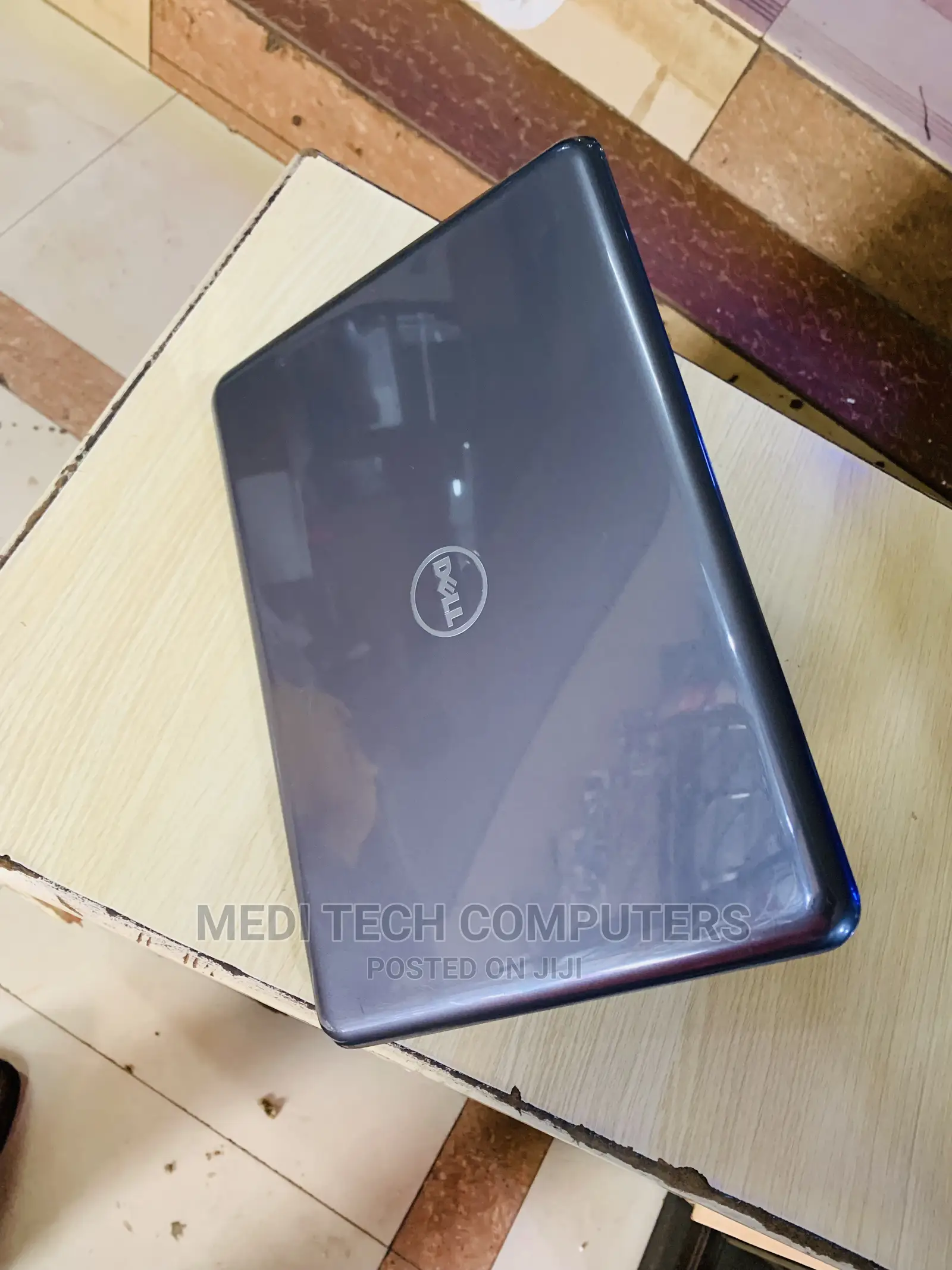 Laptop Dell Latitude 3380 4GB Intel Core I5 HDD 500GB