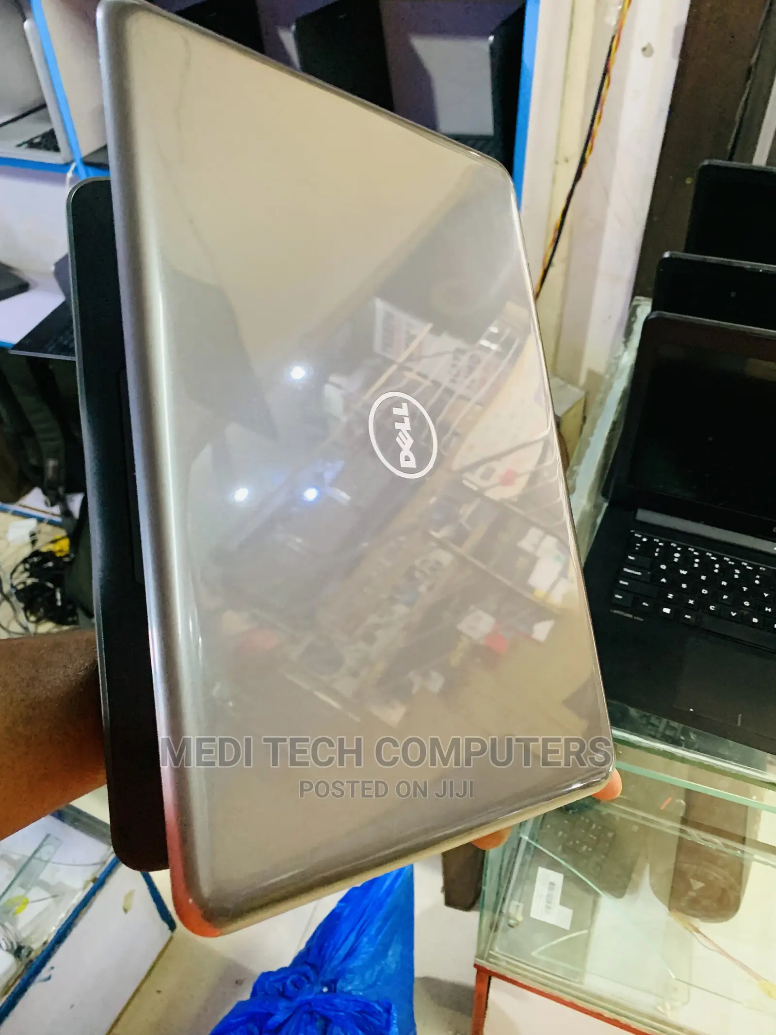Laptop Dell Latitude 3380 4GB Intel Core I5 HDD 500GB