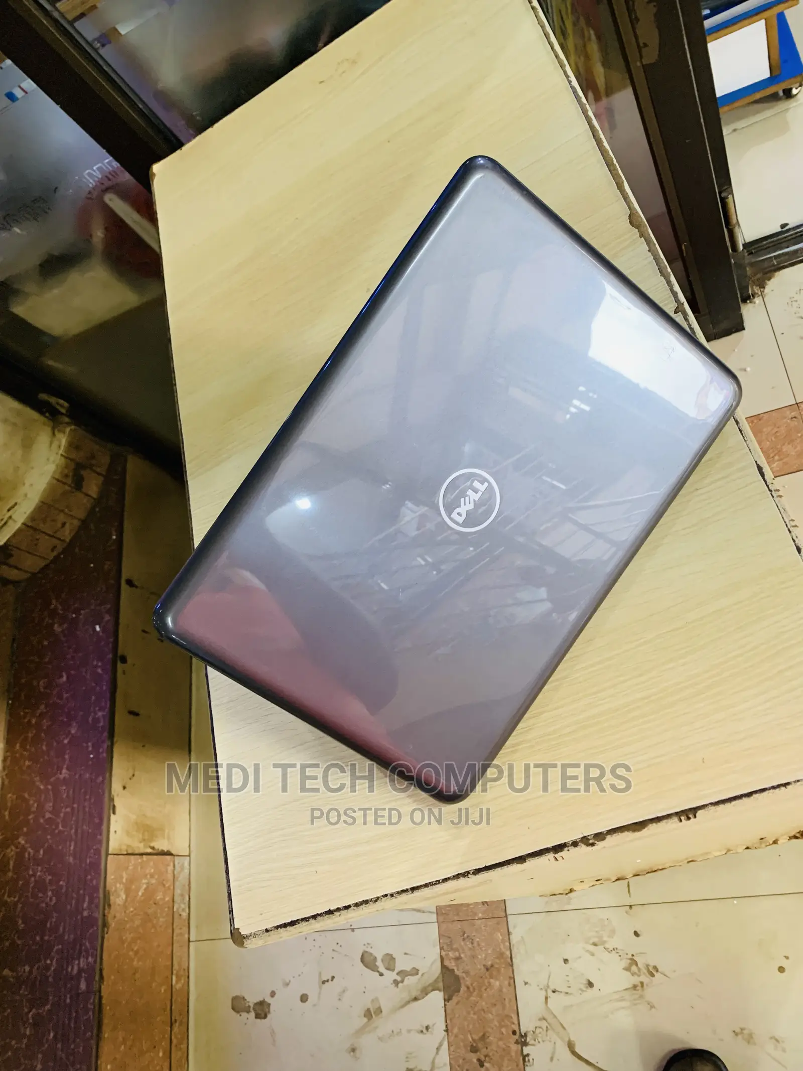 Laptop Dell Latitude 3380 4GB Intel Core I5 HDD 500GB