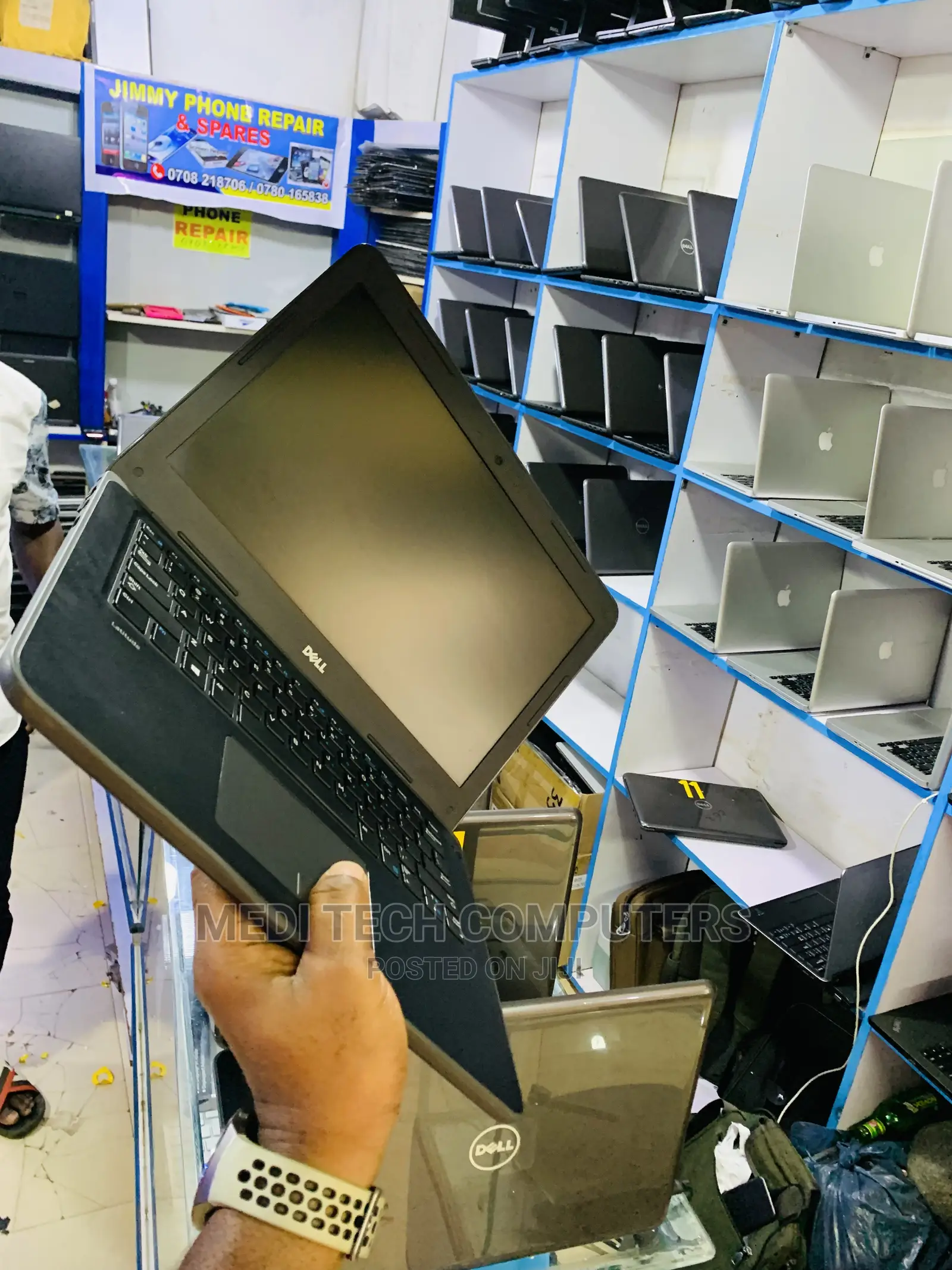 Laptop Dell Latitude 3380 4GB Intel Core I5 HDD 500GB