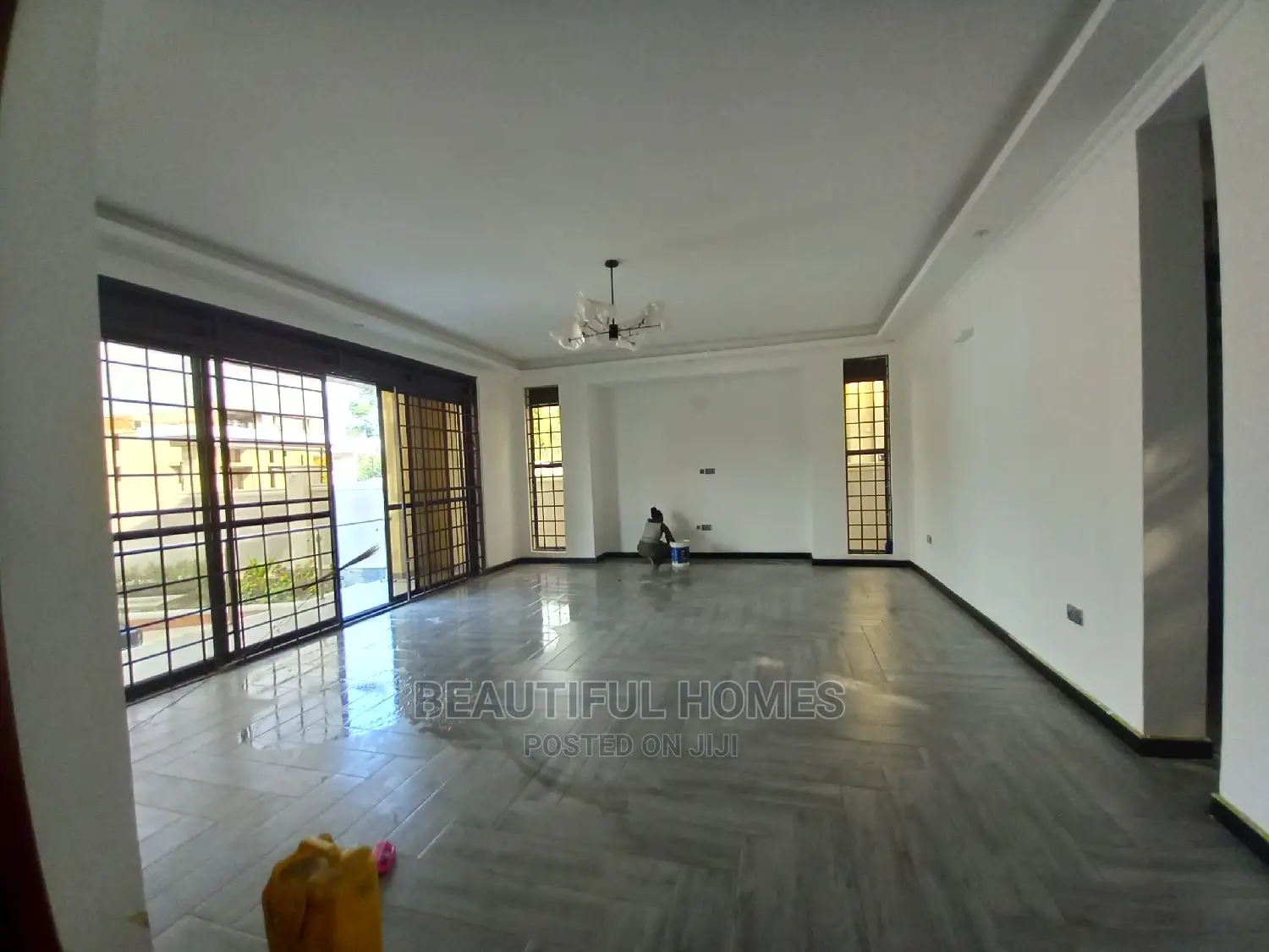 Furnished 6bdrm Mansion in Kyanja, Central Division for Sale