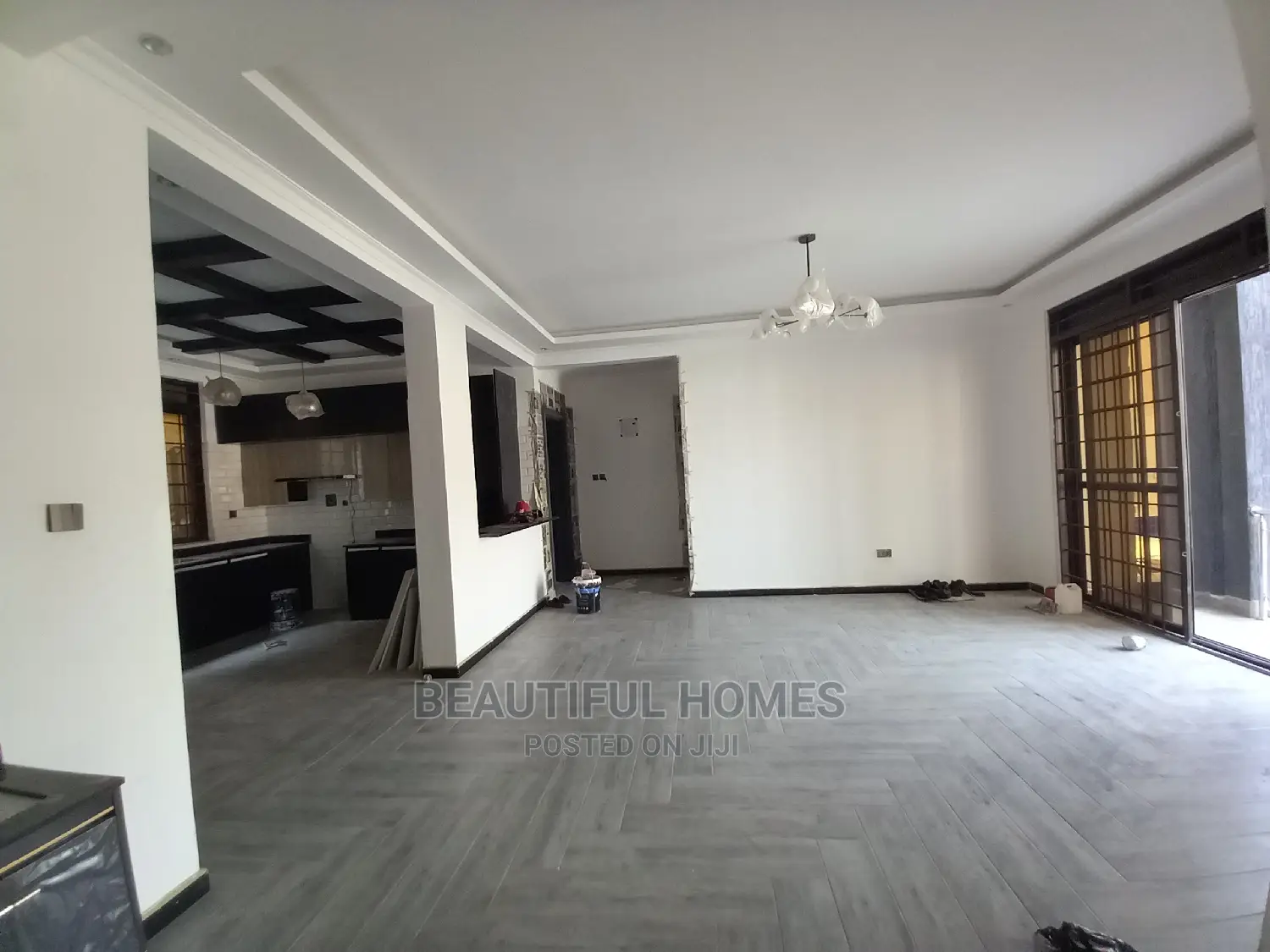 Furnished 6bdrm Mansion in Kyanja, Central Division for Sale