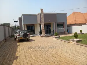 Furnished 4bdrm House in Kira for Sale