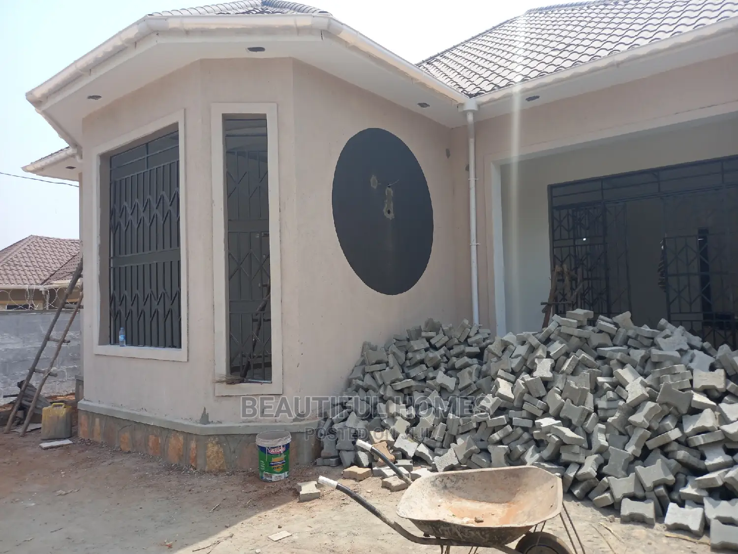 Furnished 3bdrm Bungalow in Nakwero, Kira for Sale