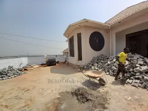 Furnished 3bdrm Bungalow in Nakwero, Kira for Sale