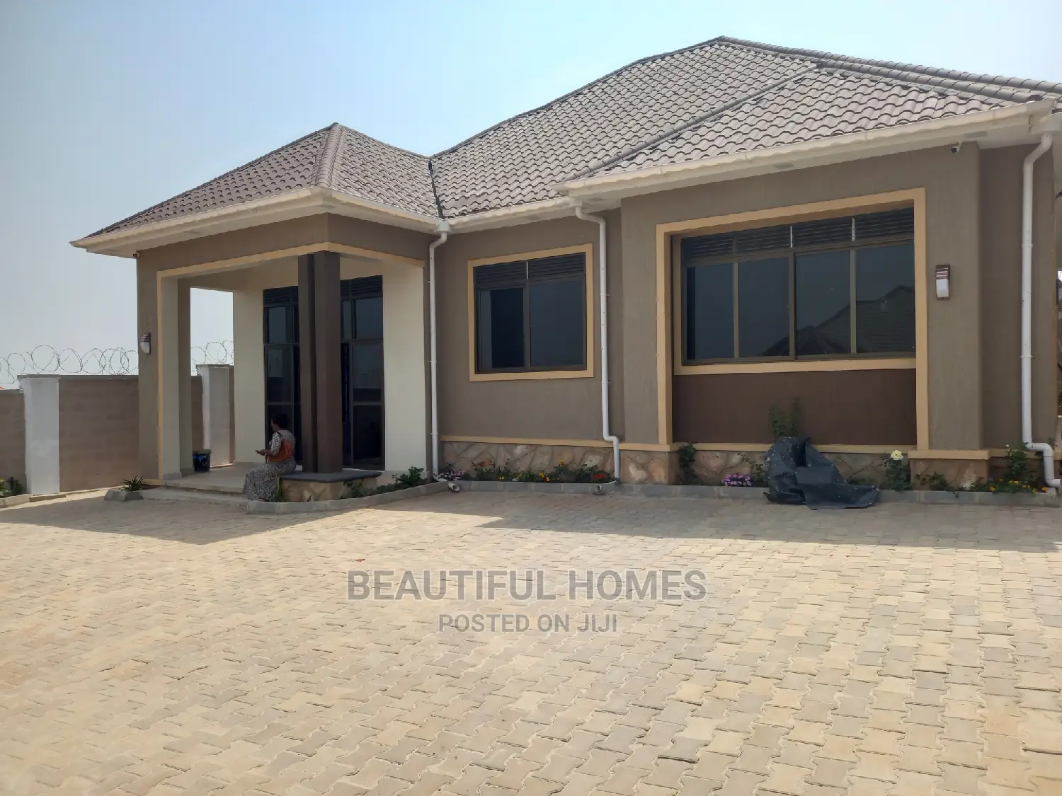 Furnished 3bdrm House in Nakwero, Kira for Sale