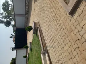Furnished 4bdrm Bungalow in Kira for Sale