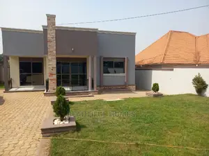 Furnished 4bdrm House in Kira for Sale