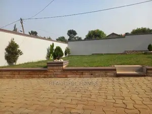 Furnished 4bdrm House in Kira for Sale