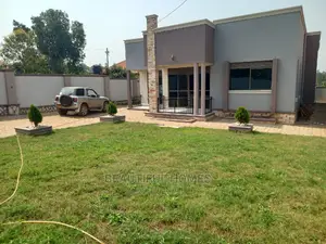 Furnished 4bdrm House in Kira for sale