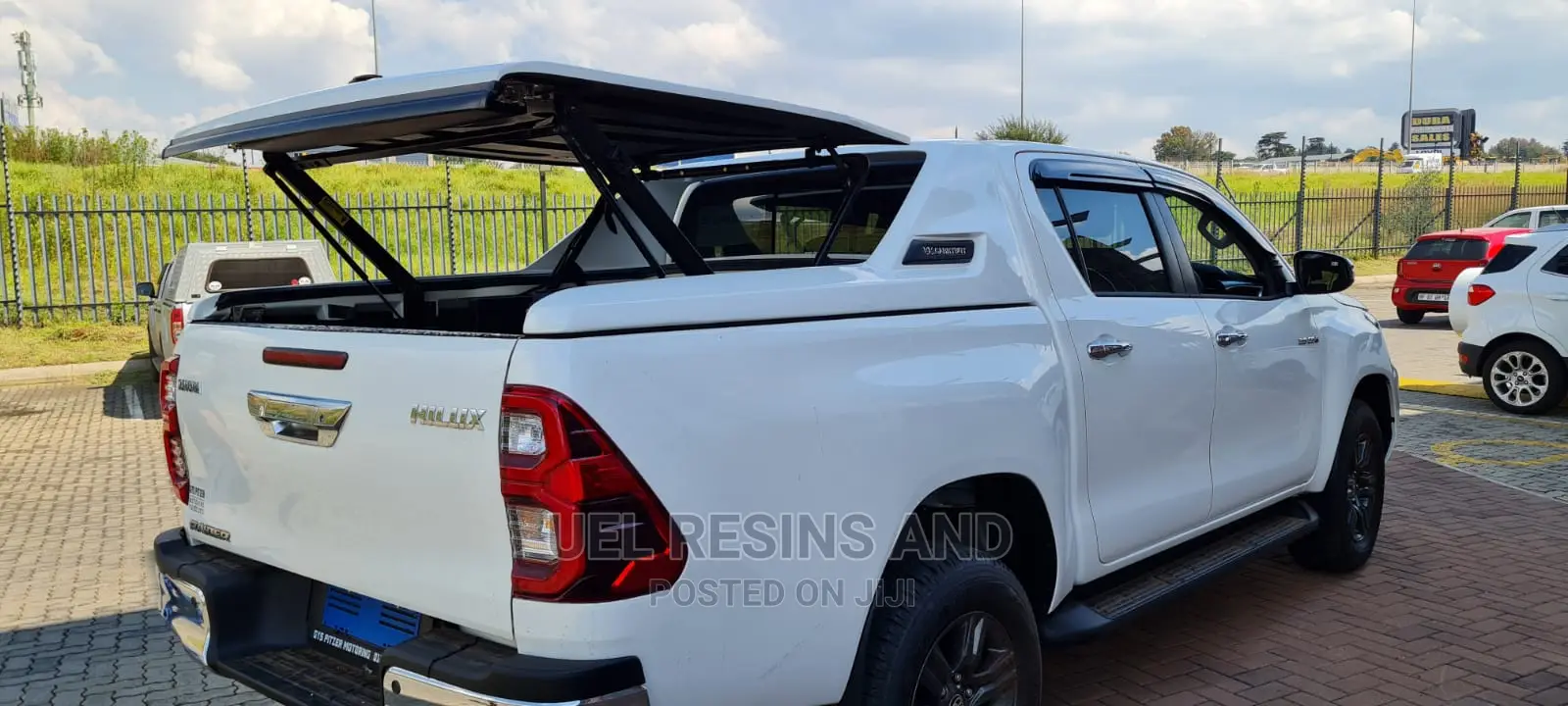 Pickup Truck Sport Lids, Bed Liners, Hardtops and Roll Bars