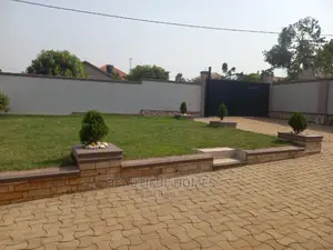 Furnished 4bdrm House in Kira for sale