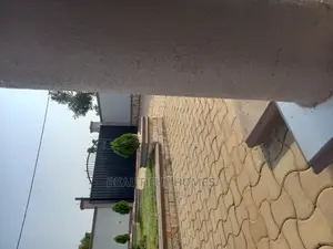 Furnished 4bdrm Bungalow in Kira for sale