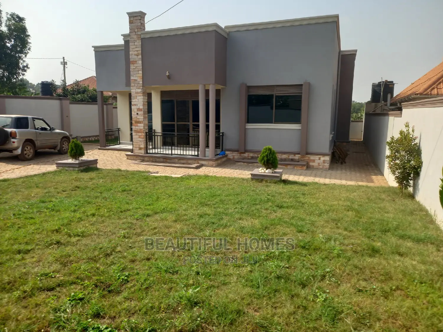 Furnished 4bdrm House in Kira for sale