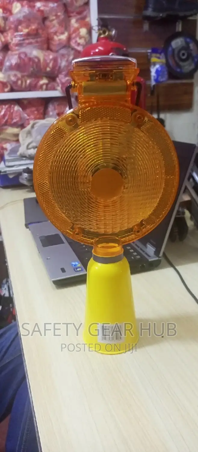 Traffic Caution Light( Flash Light)