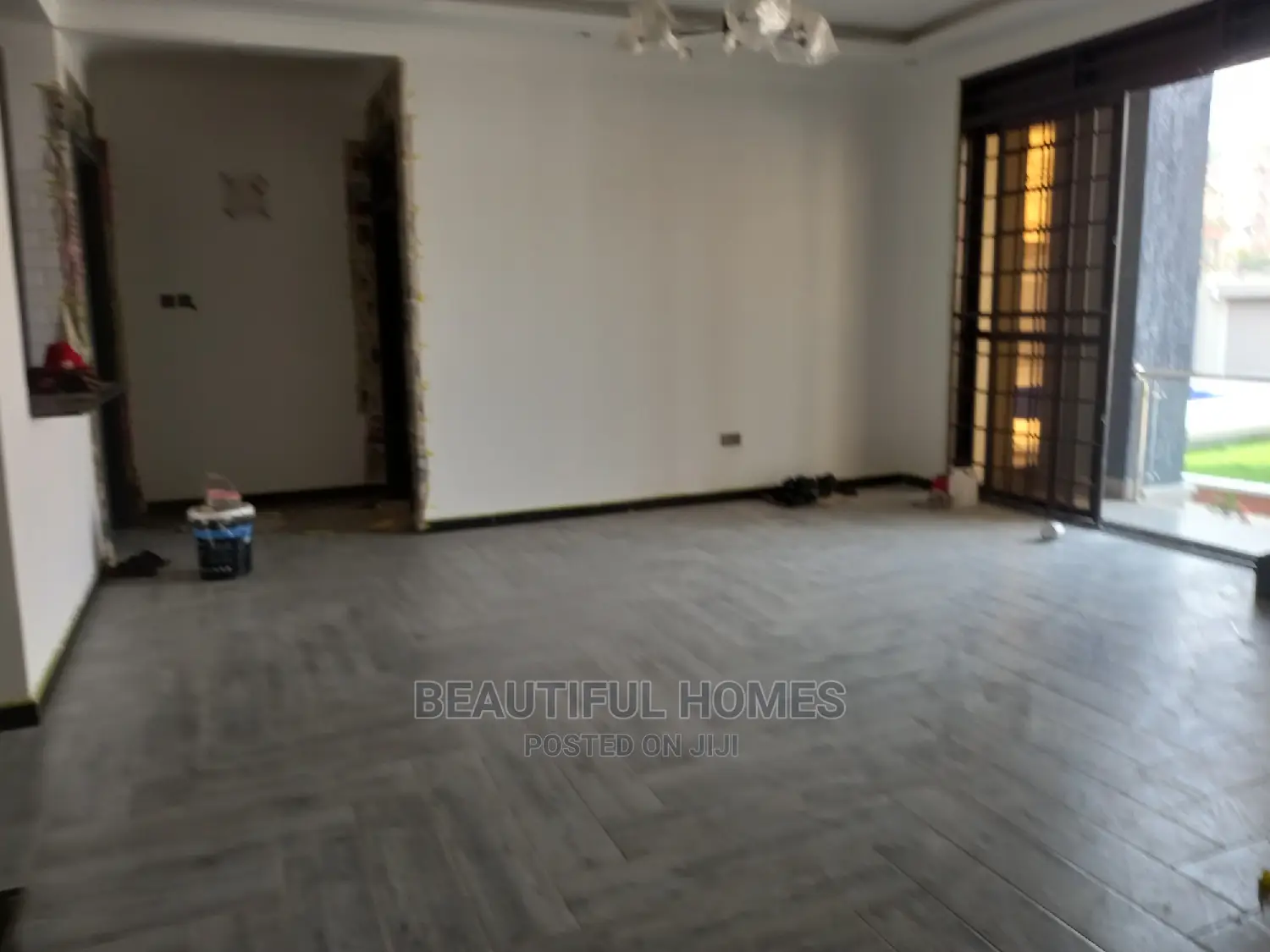 Furnished 6bdrm Mansion in Kyanja Wealthy, Central Division for Sale