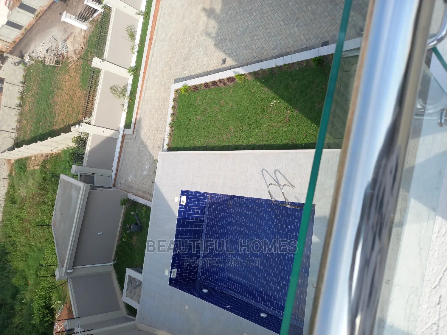 Furnished 6bdrm Mansion in Kyanja Wealthy, Central Division for Sale