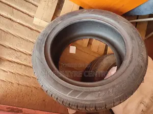 Centur Tires