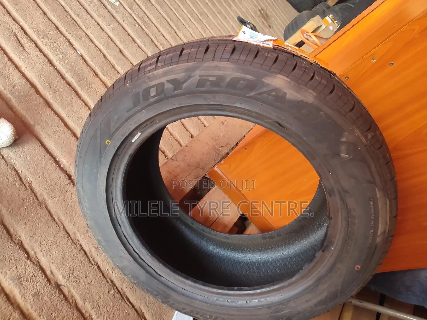 Centur Tires