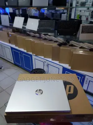 New Laptop HP 16GB AMD Ryzen 7 SSD 512GB