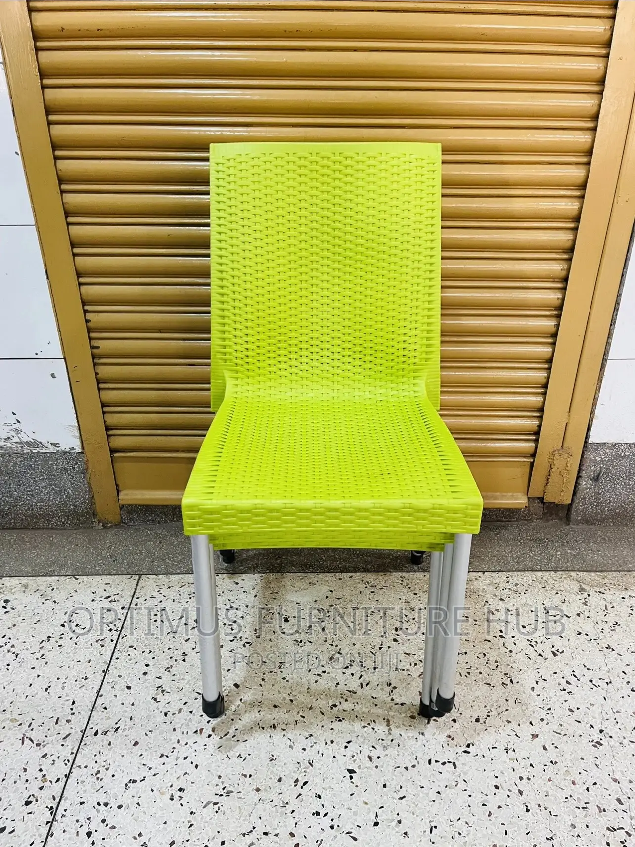 Armless Plastic Chairs (Lemon Green)