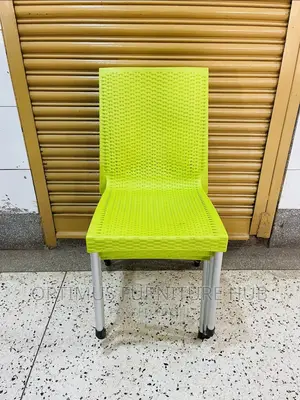 Armless Plastic Chairs (Lemon Green)
