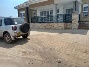 Furnished 4bdrm Bungalow in Kira for Sale