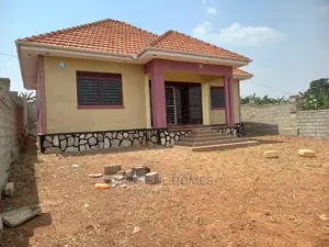 Furnished 4bdrm Bungalow in Kira for Sale
