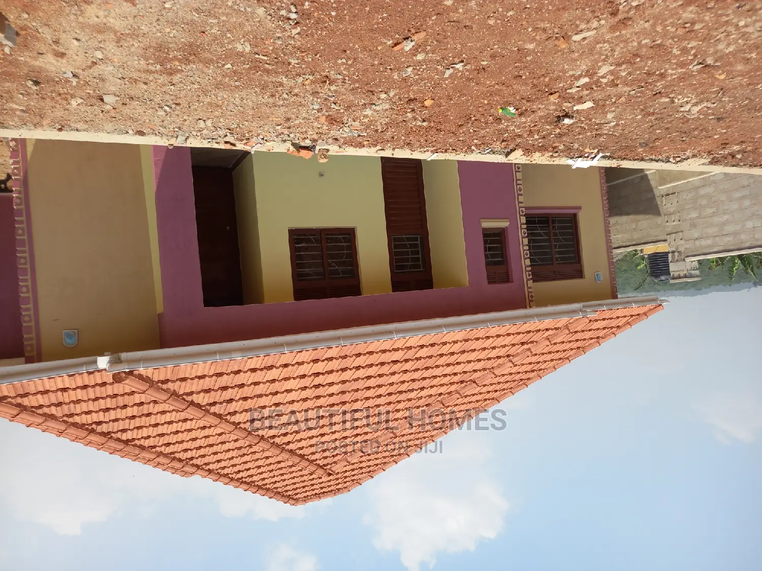 Furnished 4bdrm House in Kira for Sale