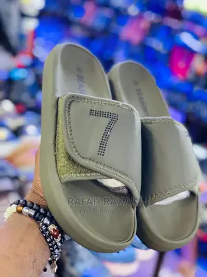Classic All Seasons Push in Sandals