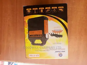 Portable Solar Kit With Radio and Bluetooth Function