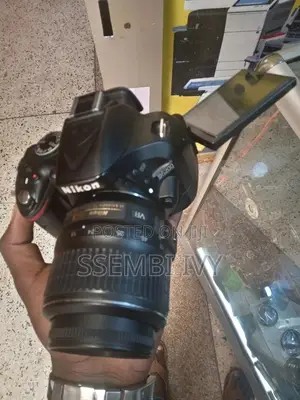 Nikon: D5200.