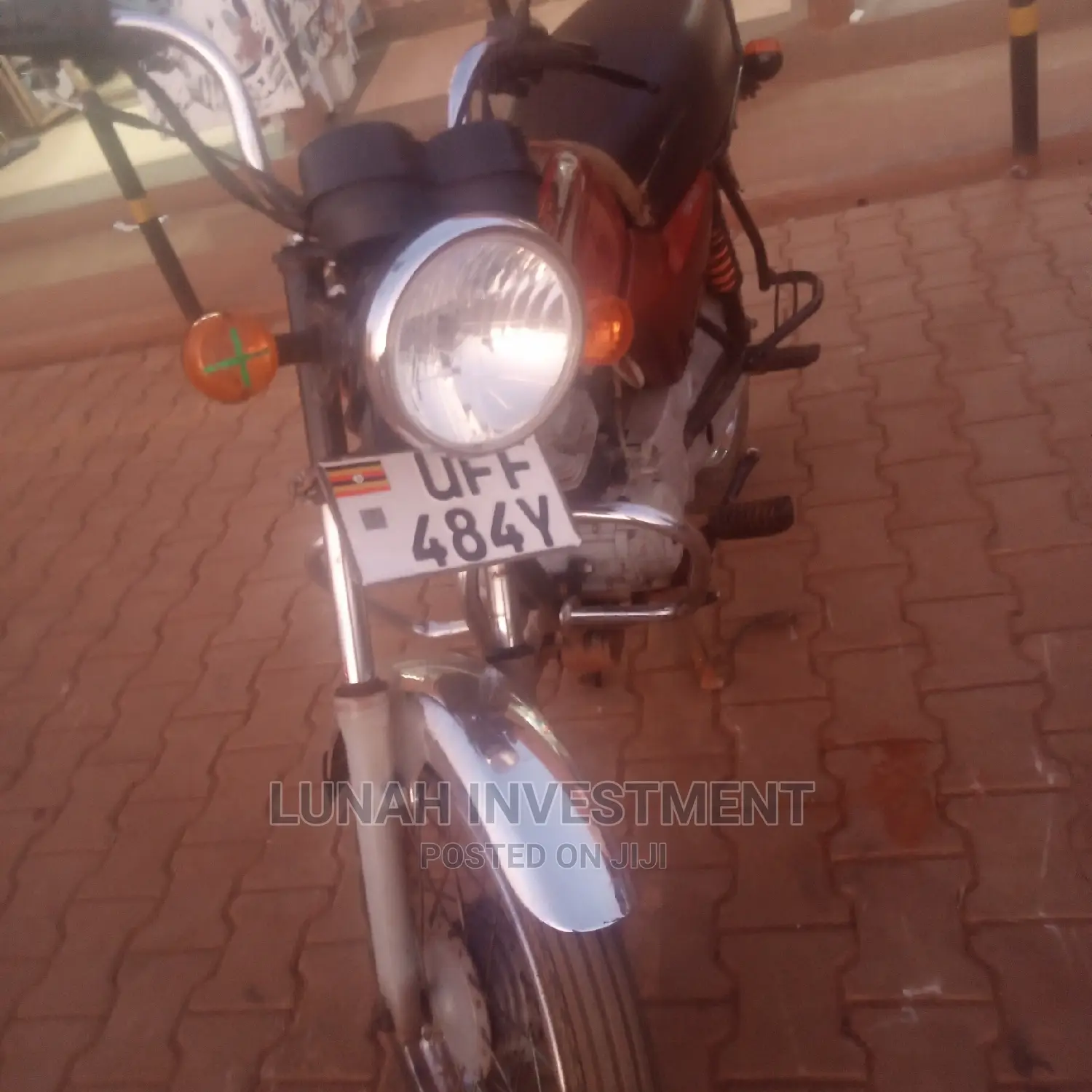 New Bajaj Boxer 2022 Gold