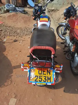 Bajaj Boxer 2016 Red