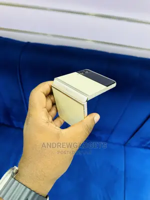 Samsung Galaxy Z Flip 3 256 GB Gold