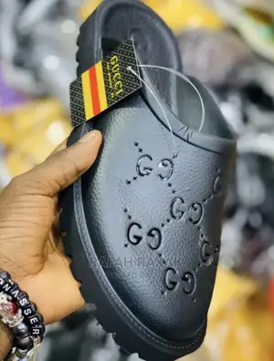 Original Classic Gucci Sandals