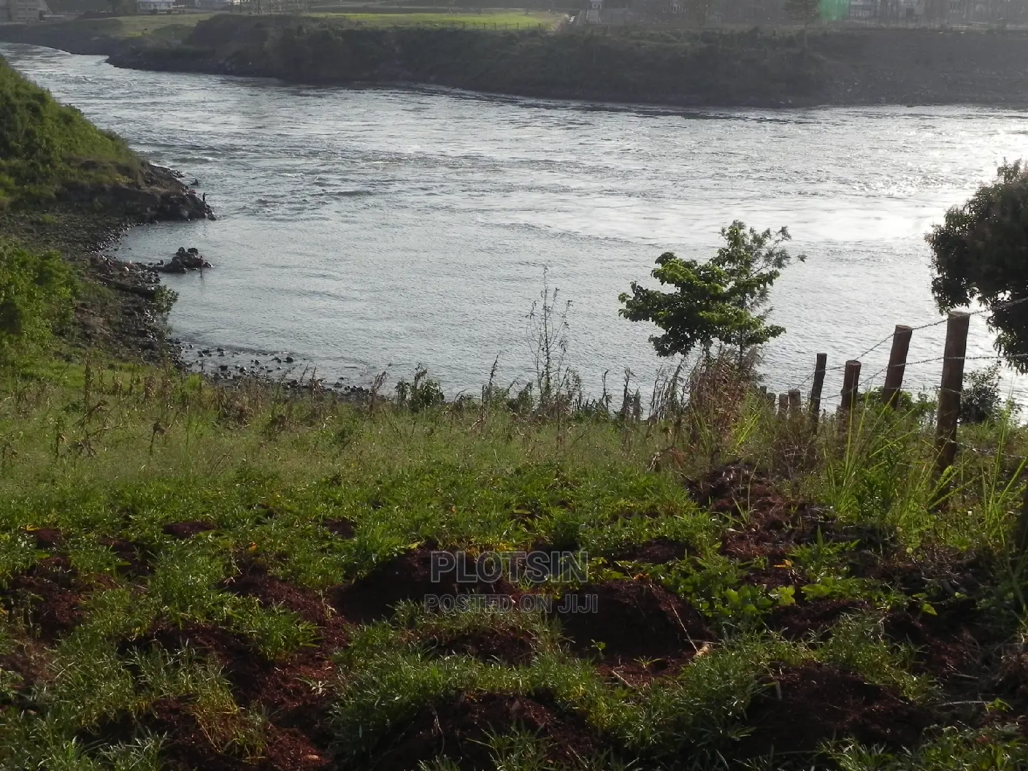 3 Acres With a Clear View of the Nile,Budondo, Jinja City. in Jinja