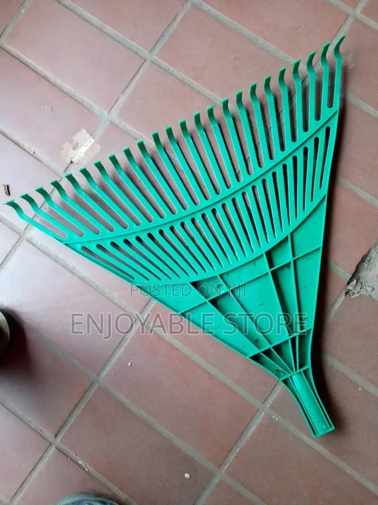 Plastic Cleaning Rakes